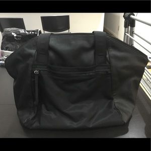 Lululemon Free to Be Bag
